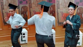 Lightfoot dances on TikTok to announce virtual commencement ceremony for graduating seniors