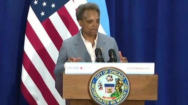Mayor Lightfoot order gives immigrants access to city's virus relief