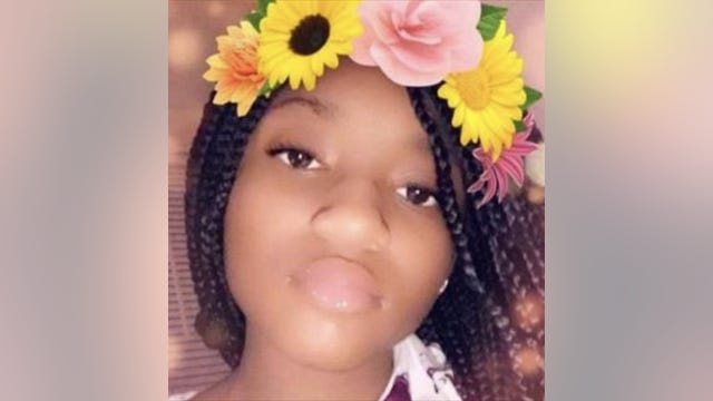 Girl, 14, missing from Park Manor: police