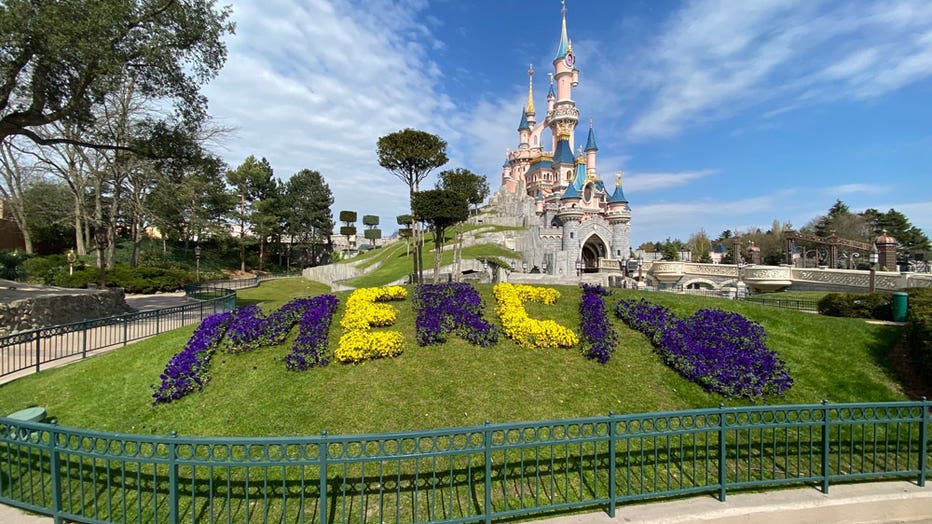 Disneyland-Paris.jpg