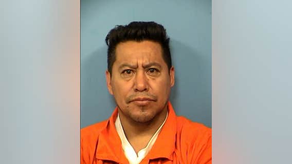 Contractor charged with recording teen girls, woman in shower at Hinsdale home