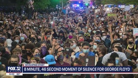 Protesters call for defunding of CPD as Lightfoot issues warning to officers and lays out weekend safety plan