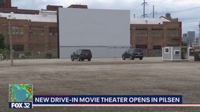 New drive-in movie theater opens in Chicago