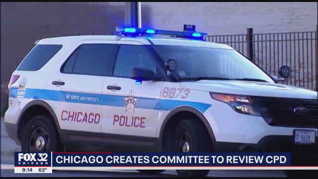 Chicago panel to review police department's policy on use of force