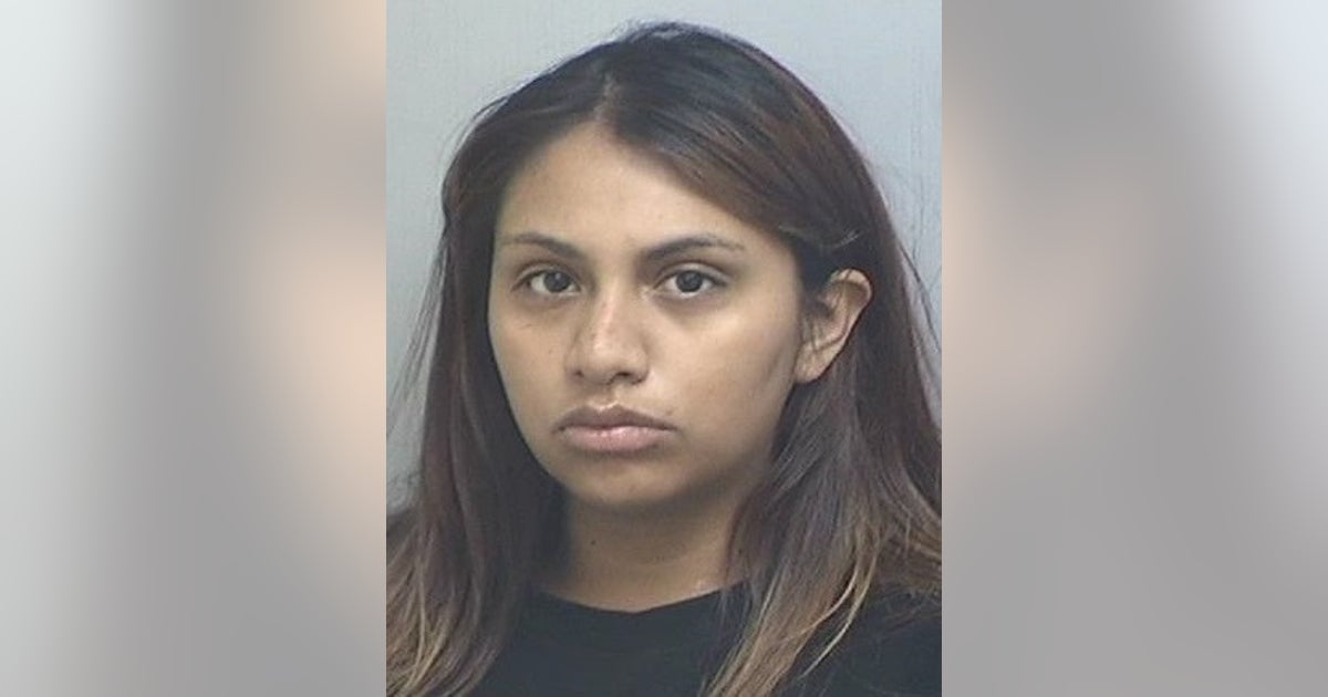 Woman charged with murder of boyfriend in suburban Chicago | FOX 32 Chicago