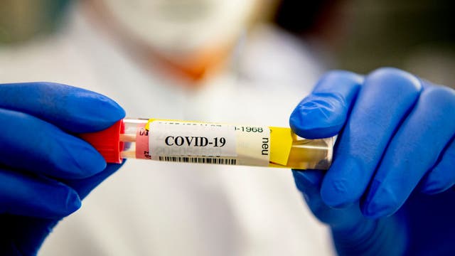 Illinois reports 4,318 new coronavirus cases, 33 more deaths