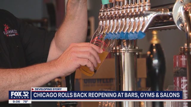 Chicago bars won't be allowed to serve alcohol indoors starting Friday, Lightfoot announces