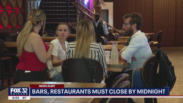 Chicago bars and restaurants get midnight curfew as new coronavirus cases rise