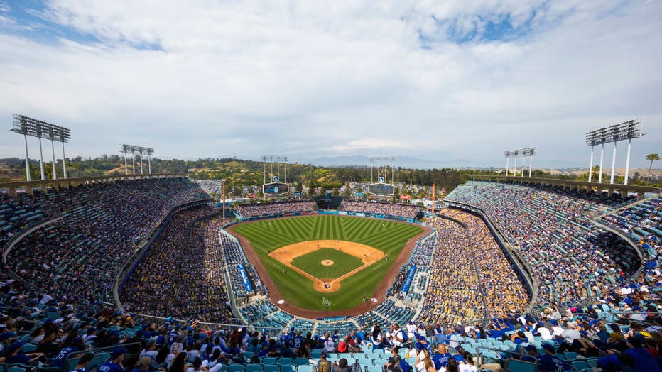 MLB: APR 28 Pirates at Dodgers