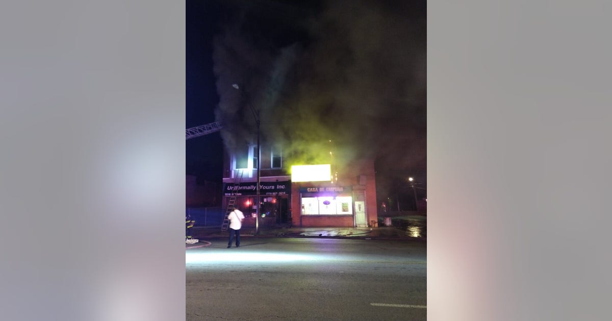 Fire damages Washington Park building | FOX 32 Chicago