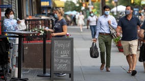 Chicago restaurants may use old buses, train cars and portable greenhouses for winter months