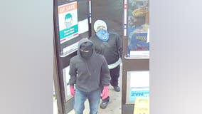 Police seek suspects in armed robbery at Prospect Heights 7-Eleven