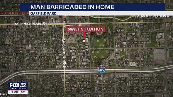 SWAT team responds to barricade situation in West Garfield Park