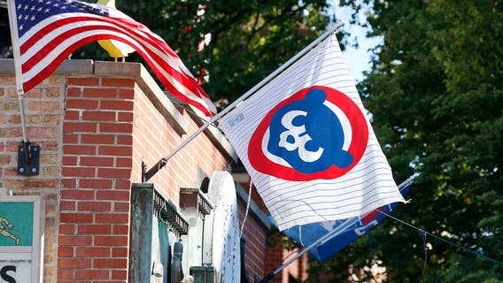 Wrigleyville struggles to stay open during coronavirus pandemic
