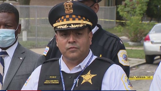 Mail carrier shot, critically wounded on South Side