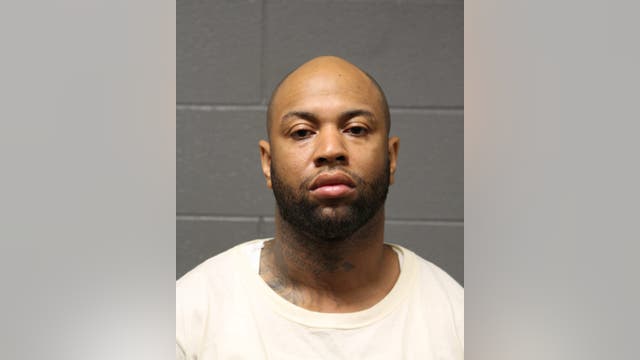 Man charged with firing shots, falsely claiming to have hostage in South Loop SWAT standoff