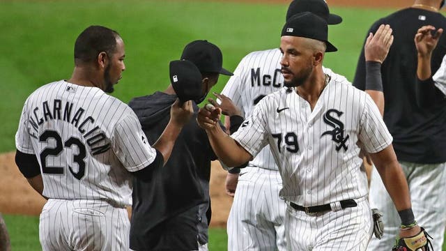 Abreu homers twice as White Sox rout Tigers 14-0