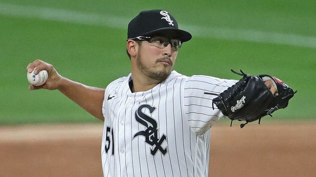 Dunning pitches White Sox past Twins for 6th straight win