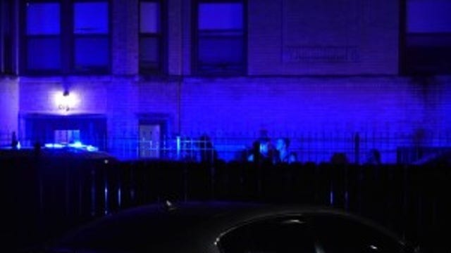 2 dead in Austin shooting that wounded 4 others