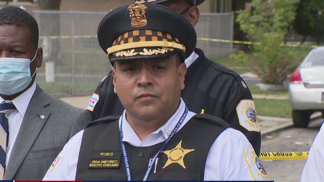 Mail carrier shot, critically wounded on South Side