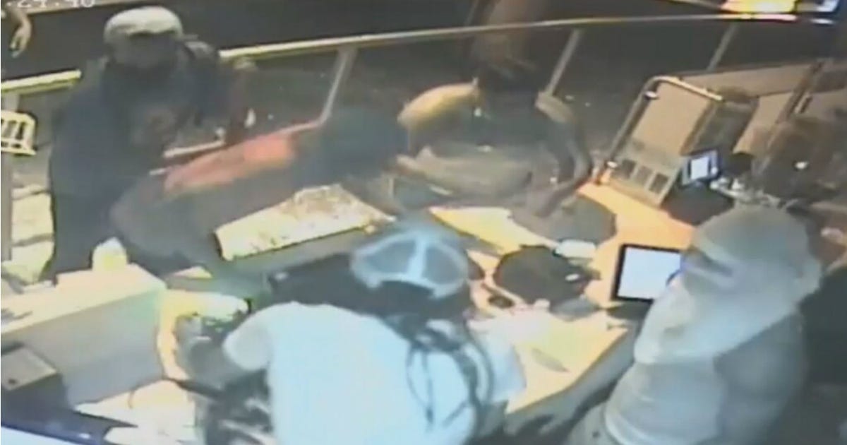 Chicago police release images of downtown looting suspects | FOX 32 Chicago