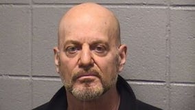 Bridgeview man accused of soliciting sex from 15-year-old boy