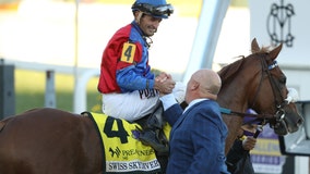 Swiss Skydiver beats Authentic at the Preakness Stakes