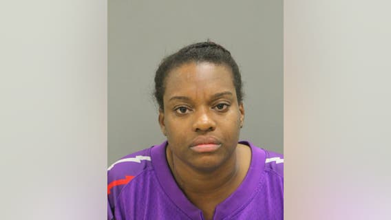 Woman hit 3 Chicago police officers with SUV while intervening in traffic stop: police