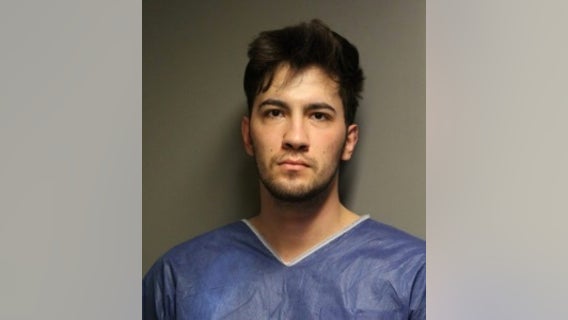 Man charged with stabbing 60-year-old mother in Park Ridge