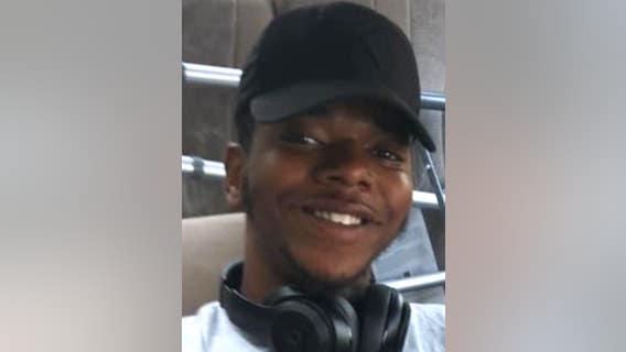 Report: Waukegan police moved slowly due to fear dying man may be armed