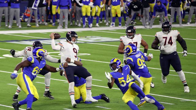 Rams dominate matchup of tough defenses, beat Bears 24-10