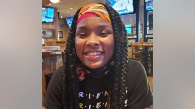 Girl, 17, missing from Lawndale located