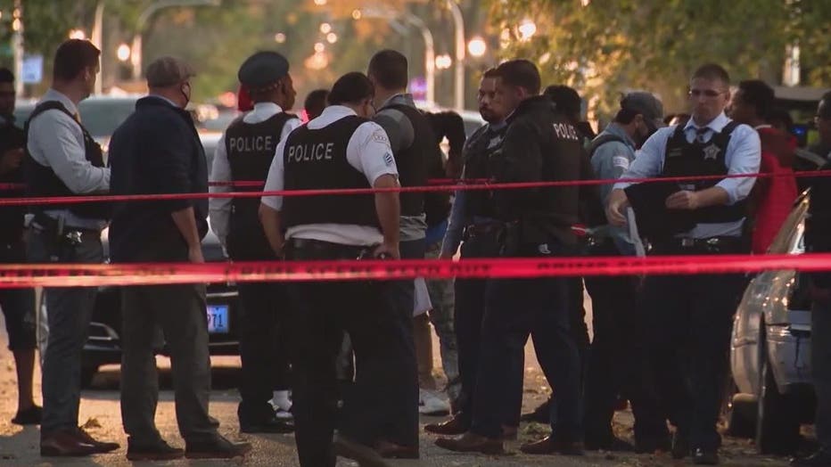 2 Killed, 13 Wounded Tuesday In Chicago Shootings