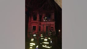 Firefighter hurt battling Edgewater blaze