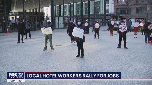 Unionized hotel workers rally in Federal Plaza demanding to be rehired when economy improves