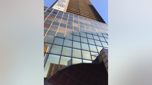 No one hurt in Near North high-rise fire