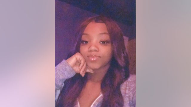Teen girl missing from Chicago's Far South Side