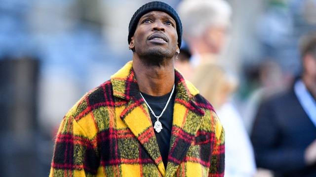 Ex-NFL star Chad Johnson spreads good tidings with huge tip for Florida restaurant worker