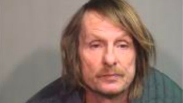 Gas station robbery suspect arrested after returning as customer hours later: Crystal Lake police