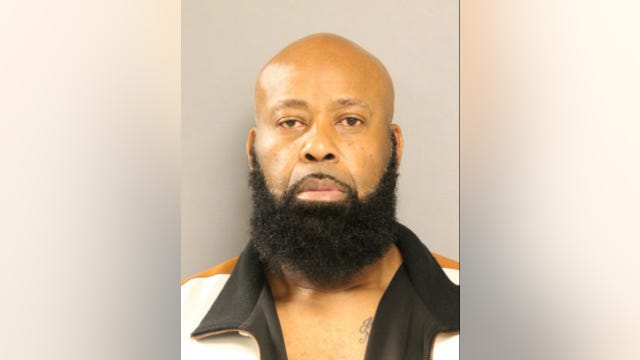 Police uncover body armor, guns, drugs during West Englewood raid