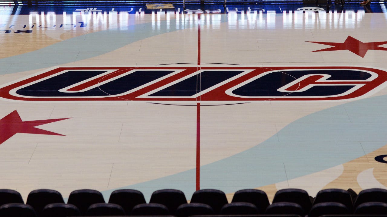 UIC becomes first Chicago institution to add jersey ads patches on athletic uniforms