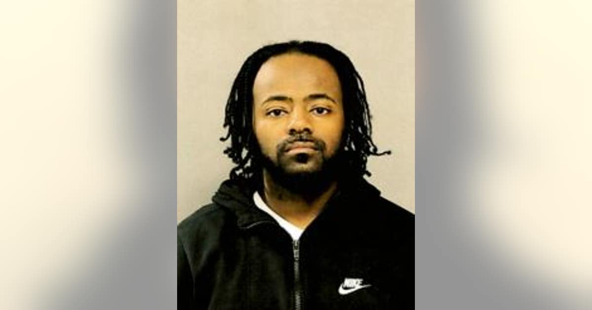 Man wanted in double murder of girlfriend, her brother in Riverdale ...