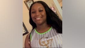 Missing 17-year-old girl last seen in Washington Park