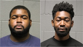 Pair arrested minutes after South Loop robbery