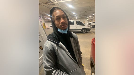 Murder suspect escapes from prisoner van in Gary, Indiana