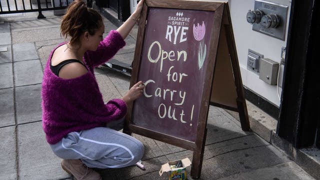 List: Chicago-area restaurants open on Christmas Eve, Christmas Day