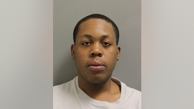 Man charged with fleeing Orland Park traffic stop