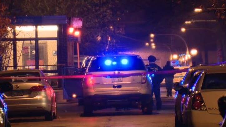 Man wounded in Rogers Park shootout allegedly opened fire at cops trying to recover ex-girlfriend's stolen dog - Vimarsana News