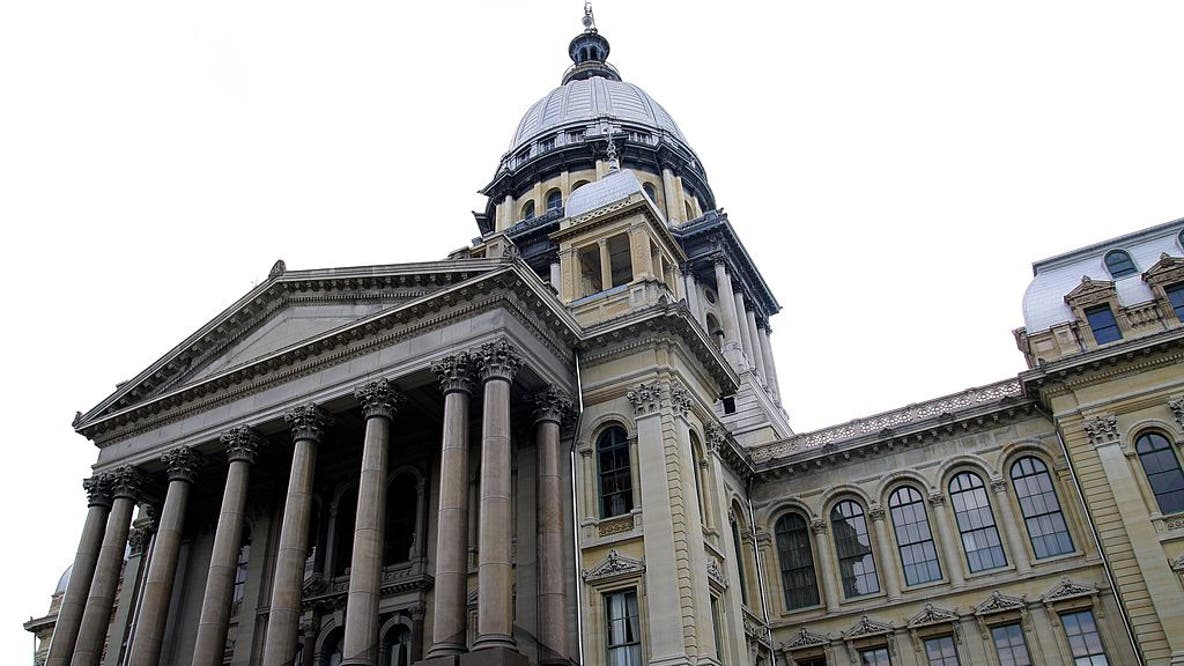 New Illinois laws take effect July 1 on e-bikes, AI cyberbullying and more