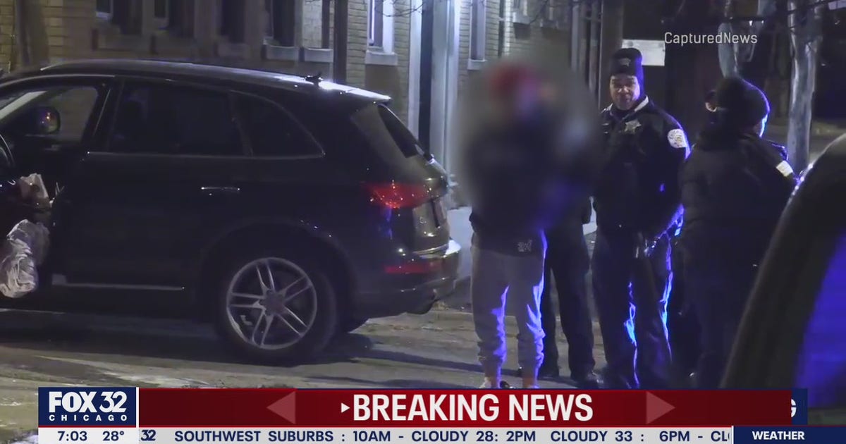 Boy arrested after Near West Side carjacking | FOX 32 Chicago